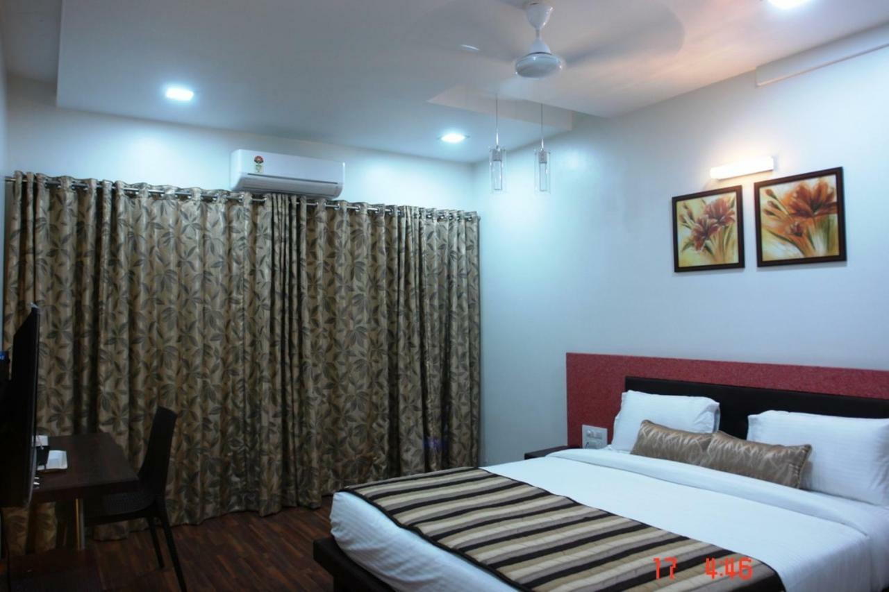 Hotel Pearls Aurangābād Exterior foto